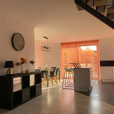 Grande Maison Confort Apartamento LIL